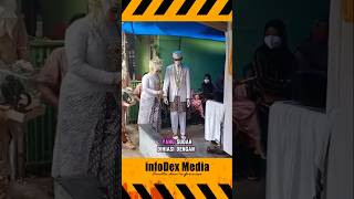 Download lagu Sundanese traditional wedding procession. The bride and groom are seen entering a room that has b... mp3