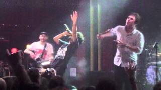 ENTER SHIKARI - &quot;There&#39;s a Price on Your Head (Byrd Remix)&quot; feat. Bruno Balanta @ Apolo, Barcelona