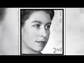 Royal Mail unveils stamps in memory of Queen Elizabeth - Video