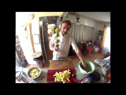 VVD HOST-  Adrien's mystery dinner show in Paris