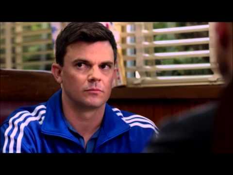 Ghostfacers Restaurant Scene - 9x15