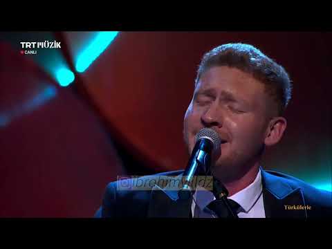 İbrahim Yıldız – Seni Düşünmemek Elimde Değil | TRT Müzik Canlı Performans