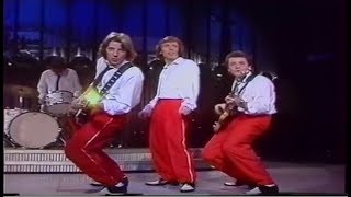 Racey - Boy Oh Boy (70s Pop Rockabilly - Live-Video-Edit)