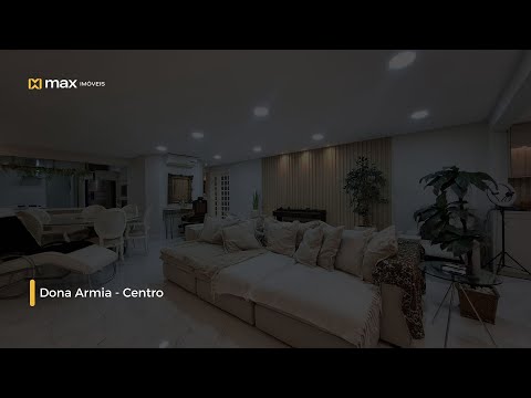 Apartamento amplo, semi mobiliado com 3 quartos (1 suíte) à venda no bairro Centro em Itajaí