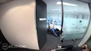 Intern Pete Runs Into A Glad Wrap Dilemma