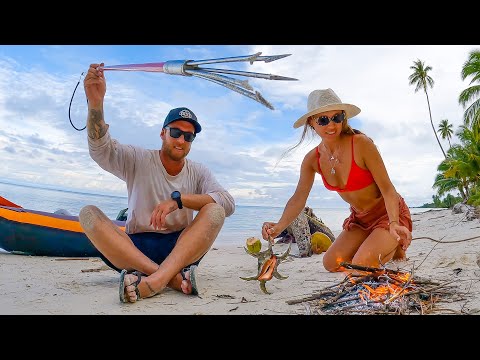 ISLAND SURVIVAL Using HAND SPEAR - NO FOOD, NO WATER