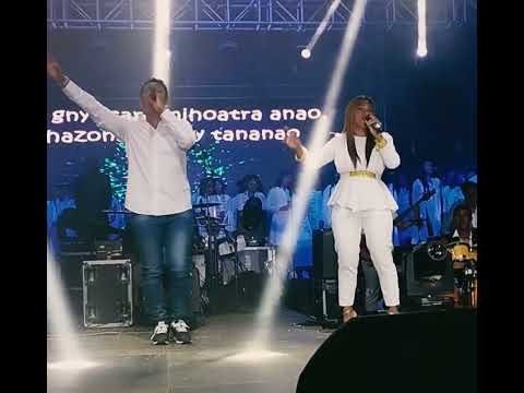 TSISY KARAHA ANAO • Joseph d'Af & Toky Narindra (There's none like You Jesus ❤️)