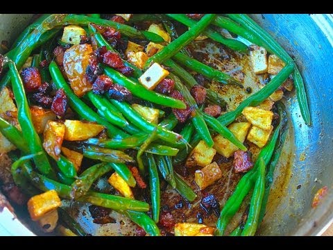 How To Make Garlic Herb Pork Chops and Sauteed Green Beans