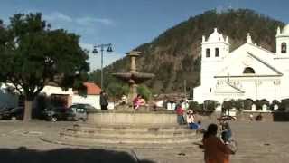 preview picture of video 'Vistas de Sucre Bolivia La recoleta'