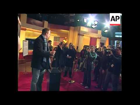 Oscar statuettes go on public display