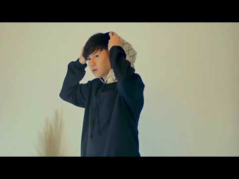 RAFAEL TAN COLLAB WITH RIANTY BATIK BRAND