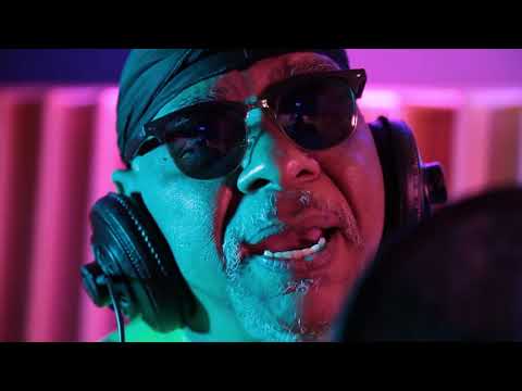 Bruno Maia - Desapega ( Clipe Oficial)