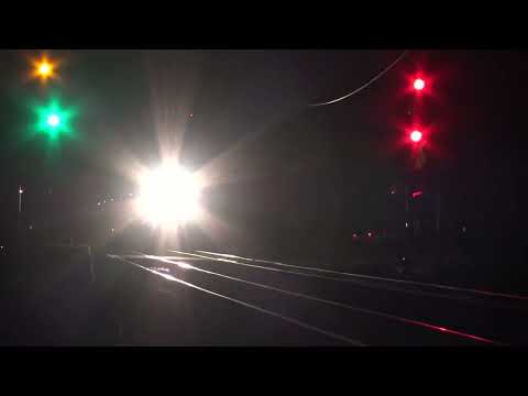 MBTA GMD GP40MC 1124 @ CrossRD