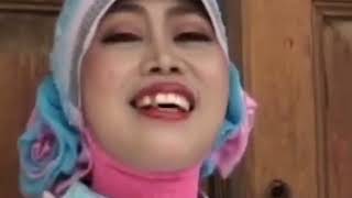 Download lagu Nasida ria Burung dara mp3