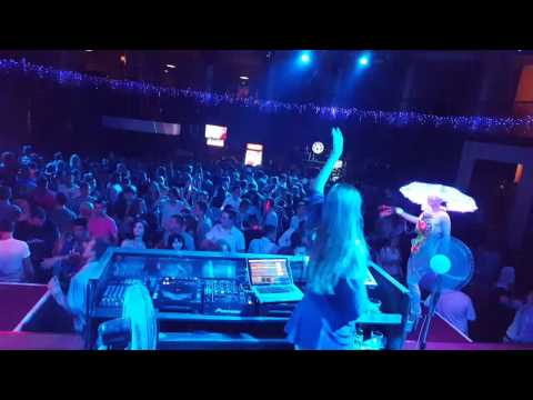 KinSpin playing "You are the one" [Andrew Rai, Marotto feat. KinSpin] @Barhat Club