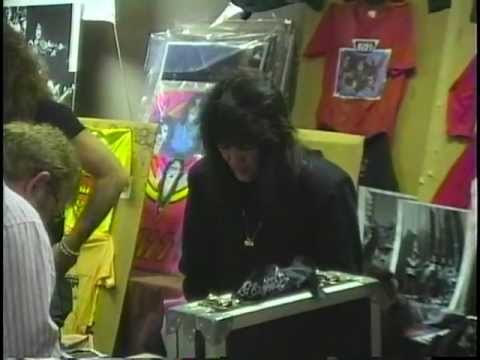 KISS Convention 1989 unedited video shot by Bill Baker "Kiss Expo" Meadowlands, NJ