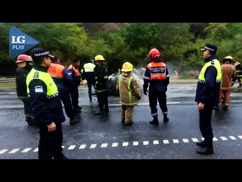 Tragedia en la ruta 9: un automovilista murió calcinado tras chocar contra un camión en El Cadillal