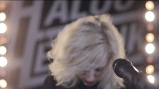 Haloo Helsinki! - Carpe Diem (livenä Nova Stagella)