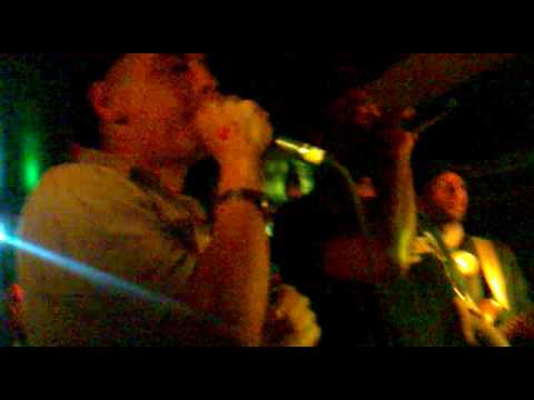 Laid blak live @the lab