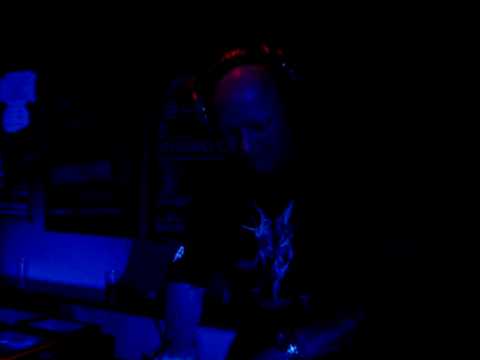 The Beat Controller-Flowing with the Hardcore - Mad vs. D-Master