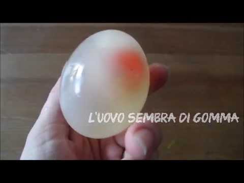 Ax 1 cucchiaio dellarticolazione della spalla Sgranocchiare con un gomito dolorante a destra