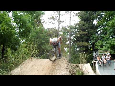 Small Dog BMX Jam - Best trick runs