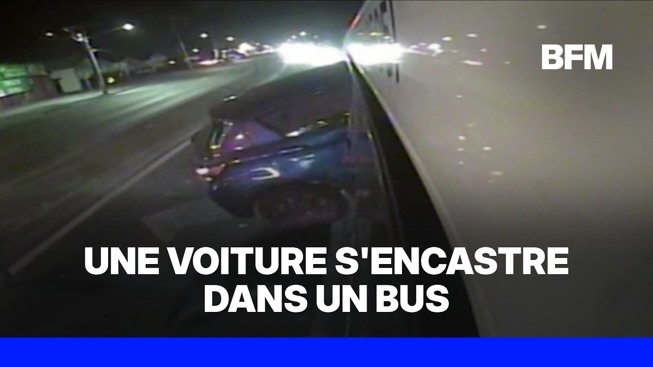 Australie: une voiture folle finit sa course encastrée dans un bus