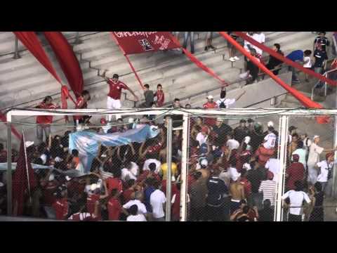 "Vs River - Entra la Barra del Rojo" Barra: La Barra del Rojo • Club: Independiente