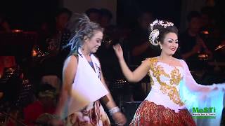 Download lagu Diana Sastra  & Nunung Alvi - KEBAYANG - SIMFONI TARLING - DIVA Tarling Cirebon mp3