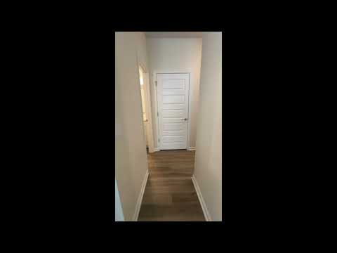 Beautiful 3 bedroom 2 bath Townhome in Savannah Quarters property video