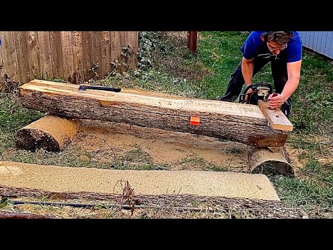 Milling oak logs with a free DIY Alaskan chainsaw mill.