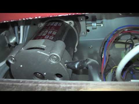 ASEA (mod.) Traction Elevator @ Pilgatan 23, Stockholm, Sweden!