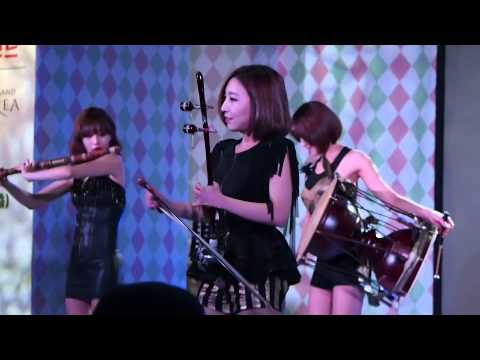 Sorea Band - Year end consert Seoul City Hall - No 1