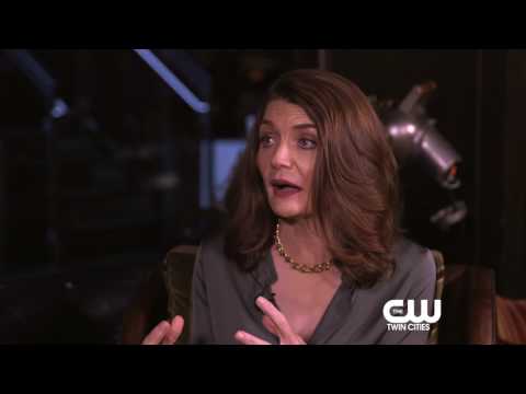 Jeannette Walls talks about The Glass Castle (Full Interview)