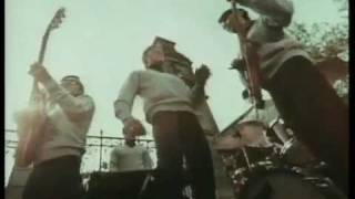 Los Bravos "Coca Cola" (1960's TV Ad)