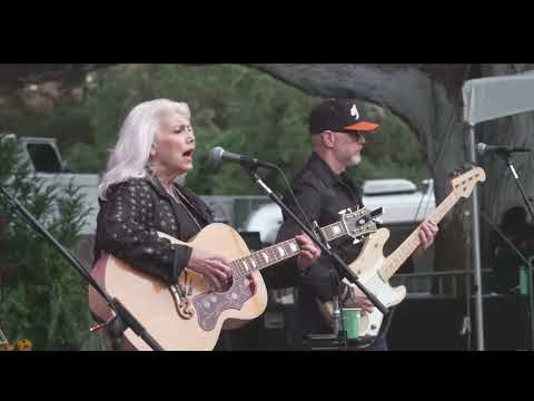 Emmylou Harris - 10-1-23