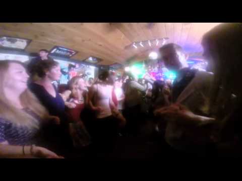 Snugs - Gavotte Ton Simple Bal