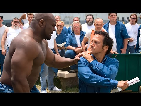 Prison Bullies Humiliated a new inmate Not Knowing That He Is A Martial Arts Legend