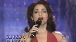 Gloria Estefan - &quot; Ayer&quot;