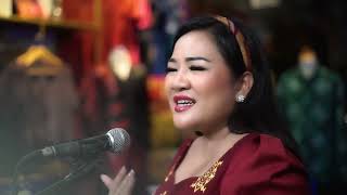 Download lagu Averiana Barus - Ngerana Teku Kita ( Live Record) mp3