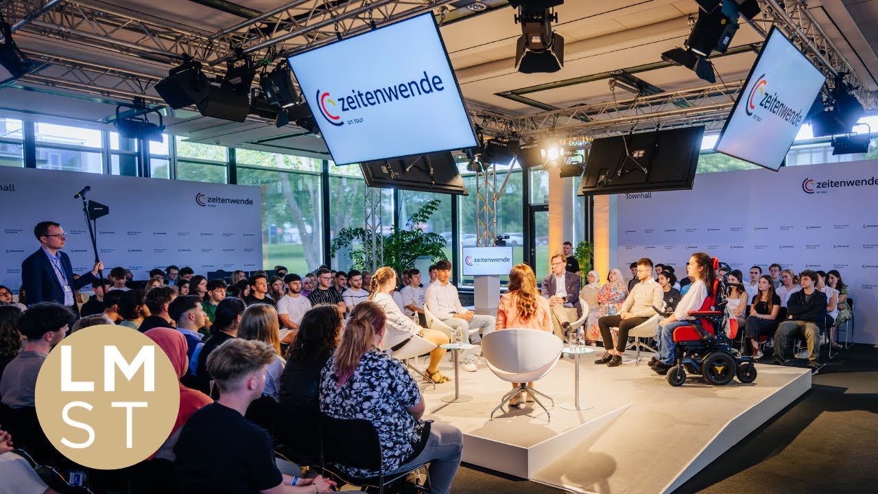 "Zeitenwende on tour" in Gütersloh 2025 - Junge Generation diskutiert Zukunftsthemen