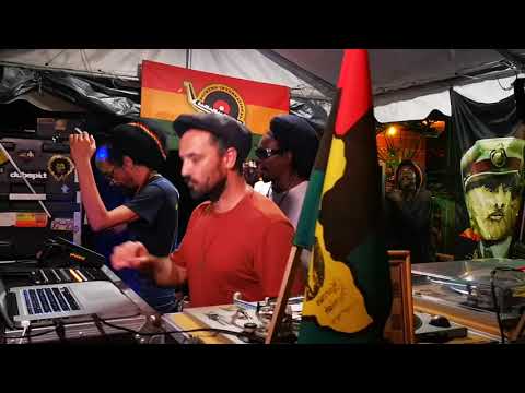 Roberto Sanchez ft Myki Tuff @ Kingston Dub Club
