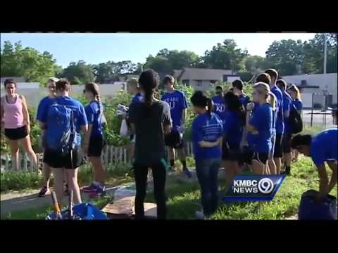 First-year KU Med students take part in community service day