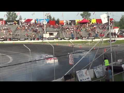 Brad Carlton vs Guitard final 4 Formula Drift Canada qualification