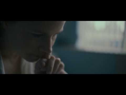 Scène d'intro - Premier Contact