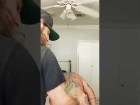 How to apply self tanner the sexy way 😂