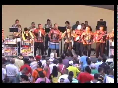 ALFRID EL REY DE STEEL BAND EN VIVO