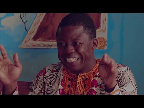 Edoudoua and Disjoncté do not agree that Christelle should go through with a collective marriage ...