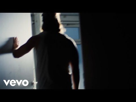Tujamo - Keep Pushin' (Official Music Video) ft. Inaya Day