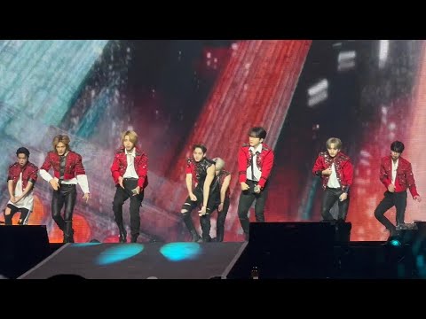 220714 Stray Kids - Hellevator 4K Seattle Day 1 Fancam MANIAC TOUR Live @ Climate Pledge Arena SKZ